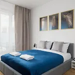Apartment Business Park Blue By Bookinghost