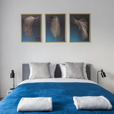 Business Park Blue By Bookinghost وارسو