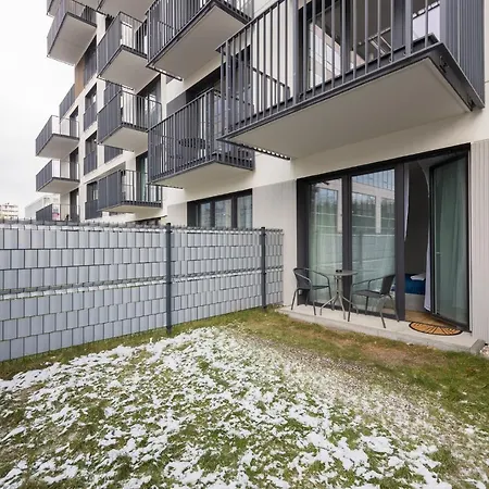 Apartman Business Park Blue By Bookinghost *