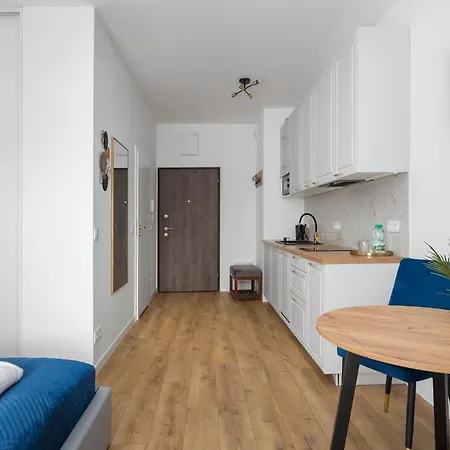 Business Park Blue By Bookinghost * Varsavia