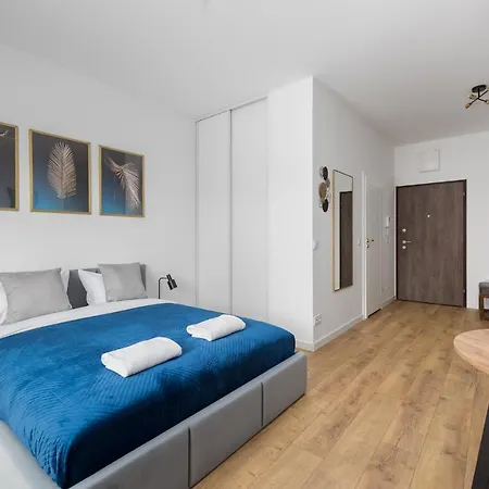 Business Park Blue By Bookinghost Varsavia